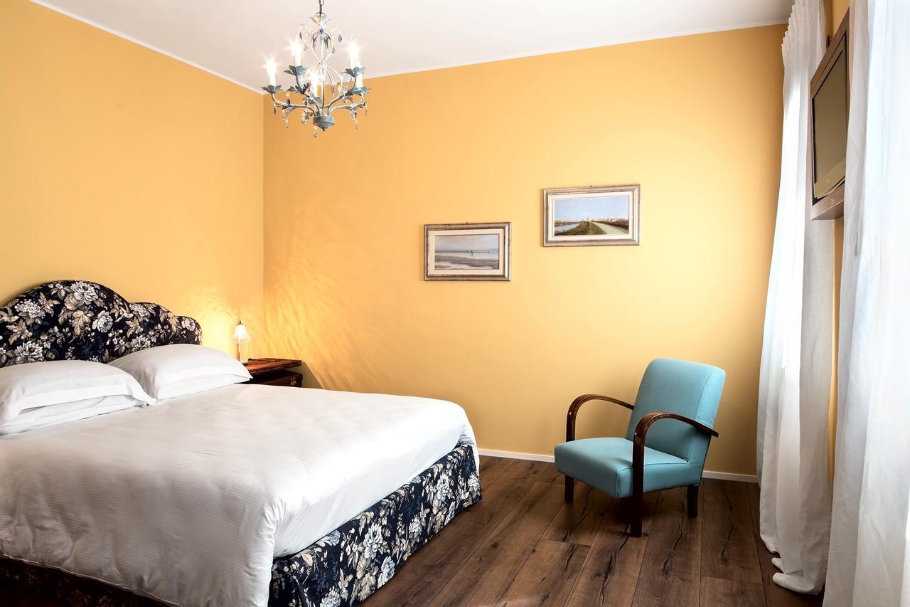 Ca' Ciaran Bed & Breakfast Chiarano Eksteriør bilde