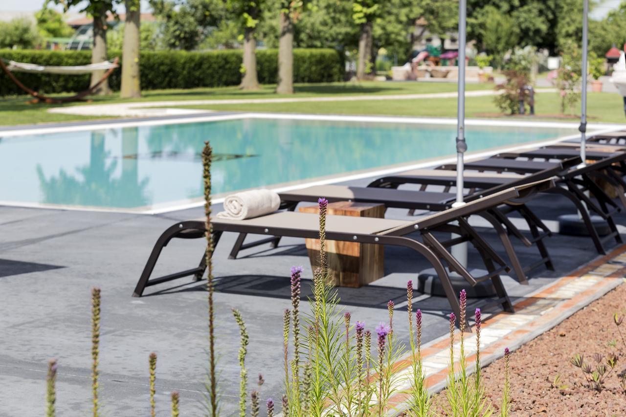 Ca' Ciaran Bed & Breakfast Chiarano Eksteriør bilde