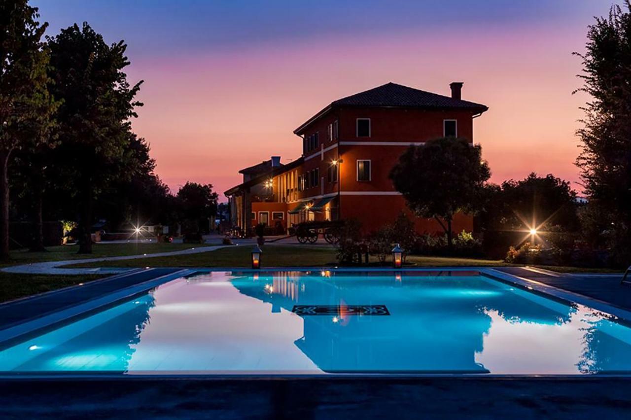 Ca' Ciaran Bed & Breakfast Chiarano Eksteriør bilde